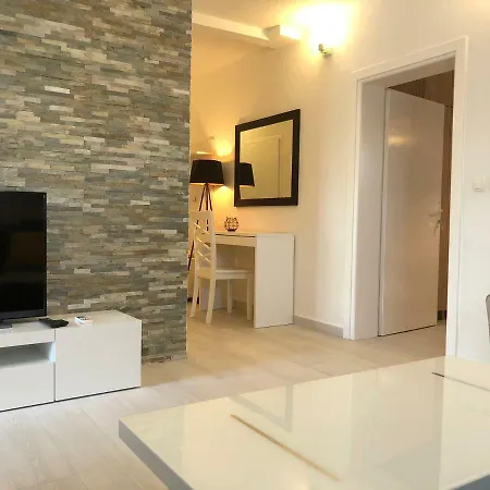 Ucka Apartment *