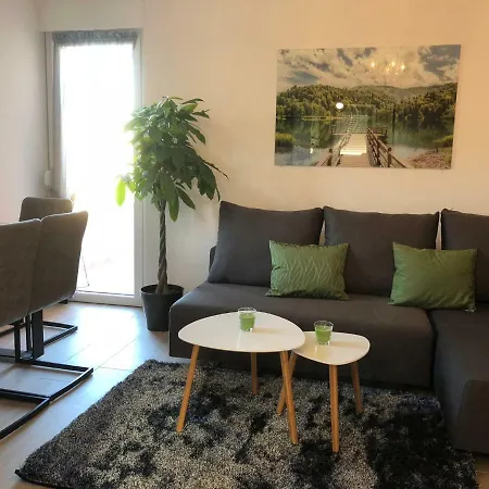 Apartment Ucka *