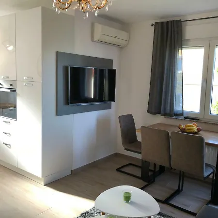 Ucka Apartment